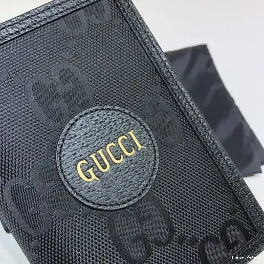 Hyperpeter case Off Grid GUCCI passport The 0606